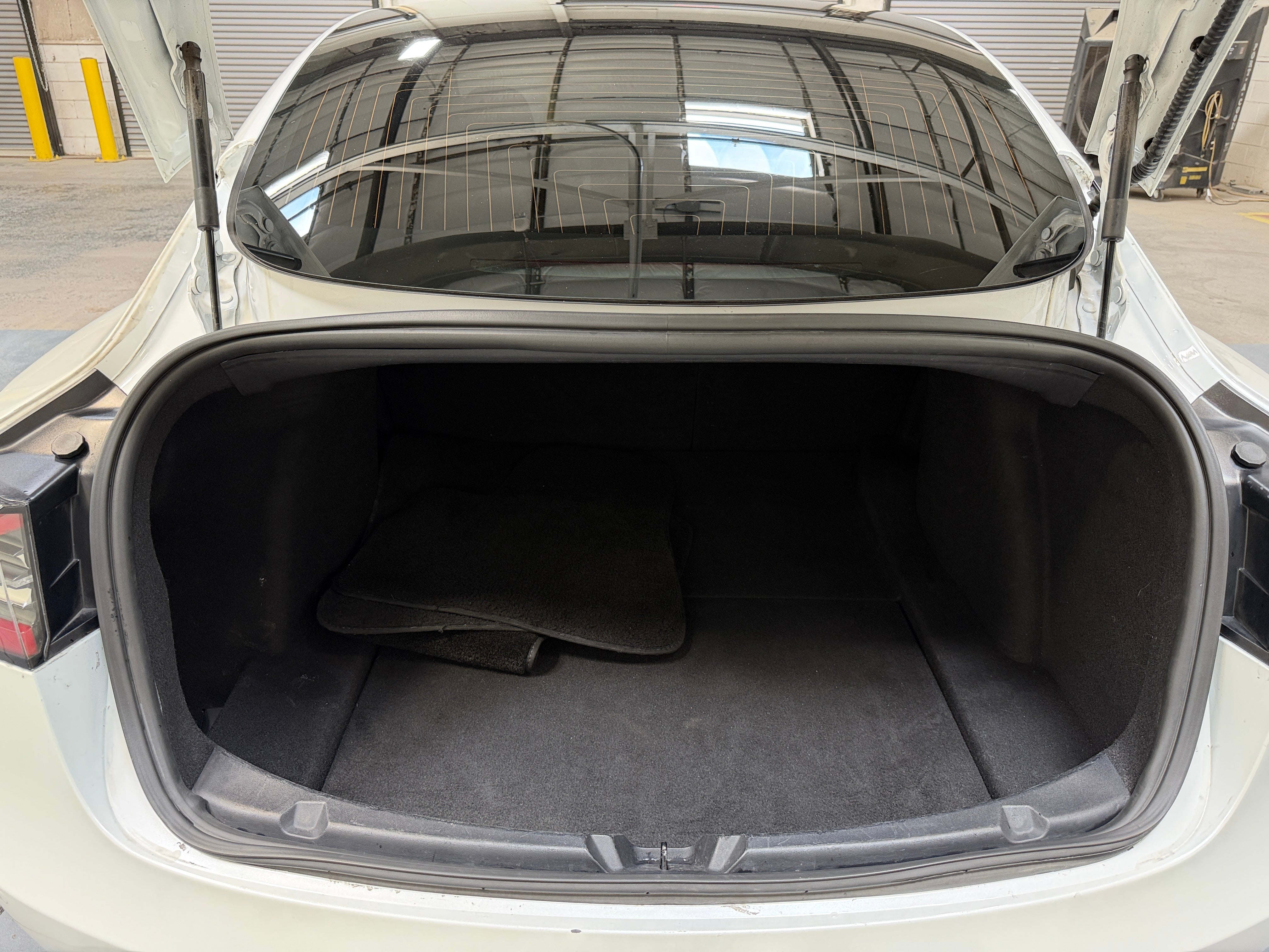tesla model 3 2020 5YJ3E1EA0LF659935 image tesla model 3 2020 5YJ3E1EA0LF659935 image